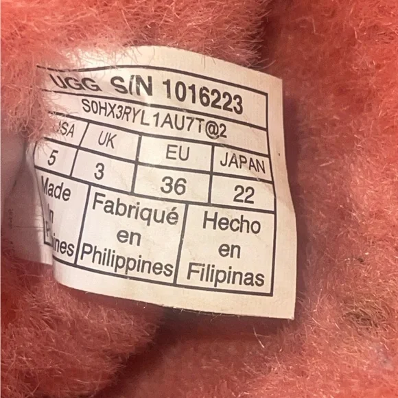 UGG Pink Classic Short II Boots - Picture 7 of 8